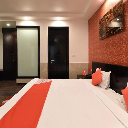 Oyo Flagship 18940 Hotel Swathi 新德里 外观 照片