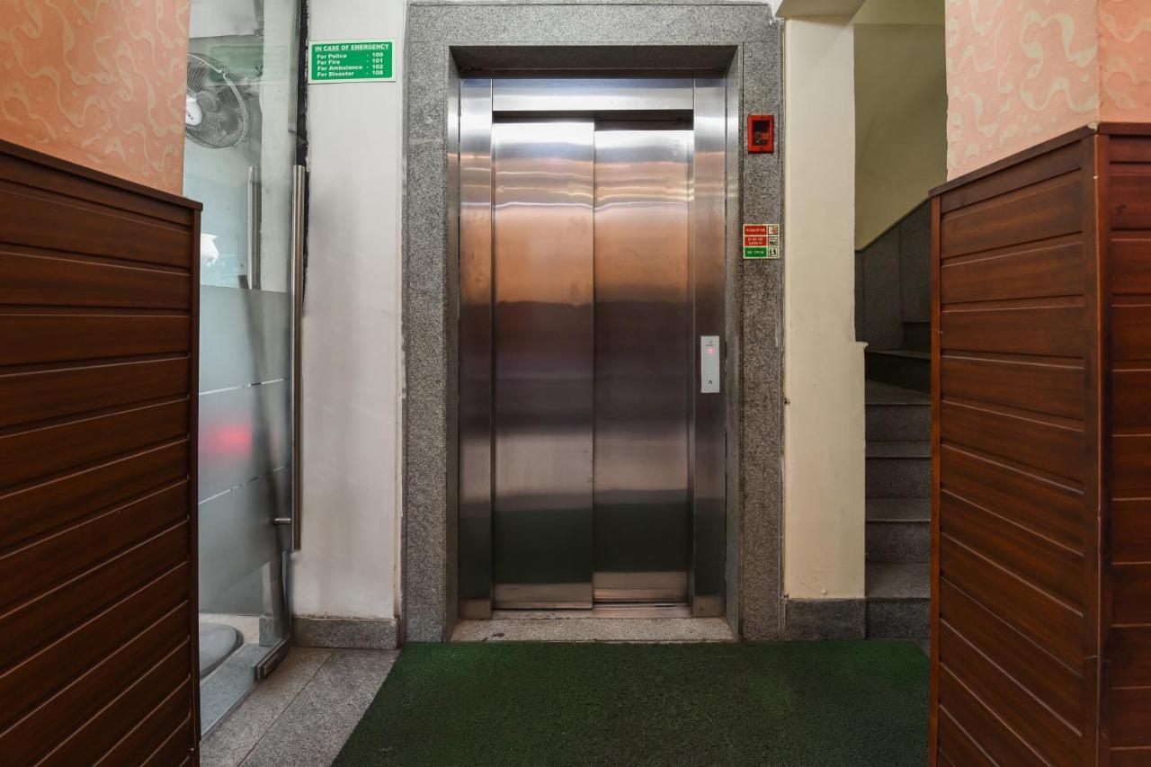 Oyo Flagship 18940 Hotel Swathi 新德里 外观 照片